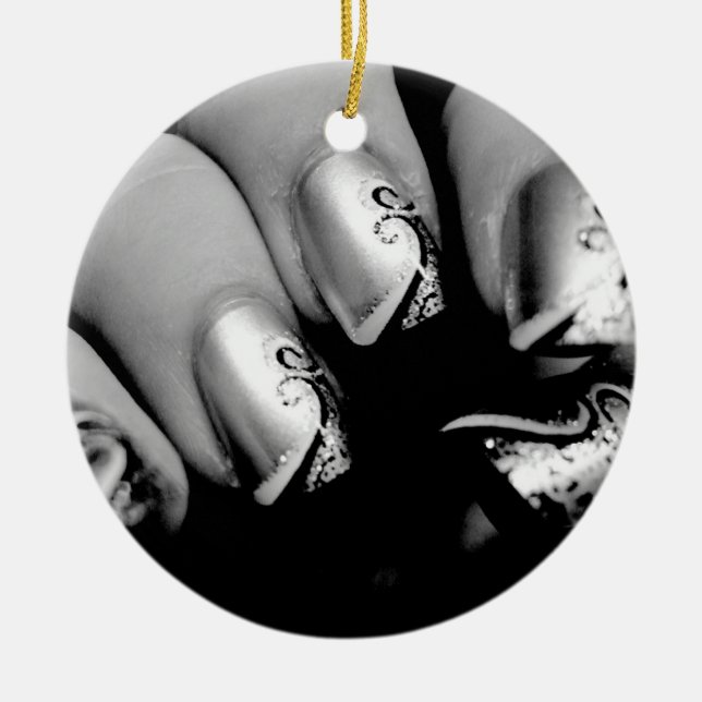 Designer Fingernails Keramik Ornament (Vorne)