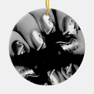 Designer Fingernails Keramik Ornament