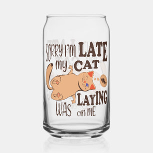 Désolé je suis en retard mon chat était allongé su