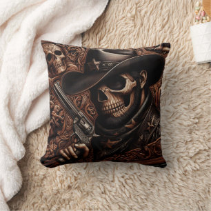 Desperado Death: Gun-Wielding Skull in Cowboy Hat Kissen