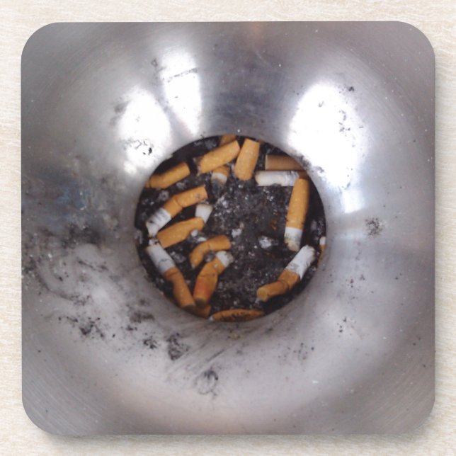 Dessous-de-verre Boutons de cigarettes en argent fumeur Ashtray, dr (Devant)