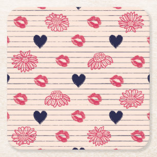 Dessous De Verre Carré Cœurs rouges, lèvres, motif de pâquerettes.