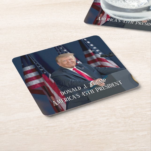 Dessous De Verre Carré Donald J. Trump 45e président Keepsaké (Incliné)