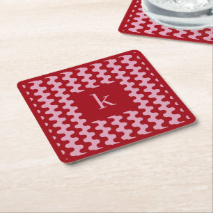 Dessous De Verre Carré Motif ondulé gras rose monogramme rouge