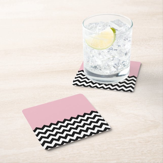 Dessous De Verre Carré Motif Zigzag noir et blanc, Chevron, rose (En situation)