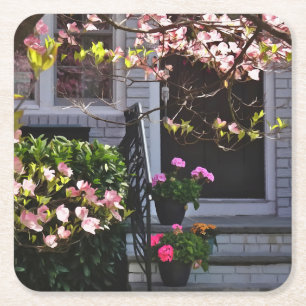 Dessous De Verre Carré Pink Dogwood and Pots of Geraniums