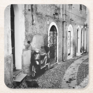 Dessous De Verre Carré Scooter dans une rue en Italie en noir et blanc
