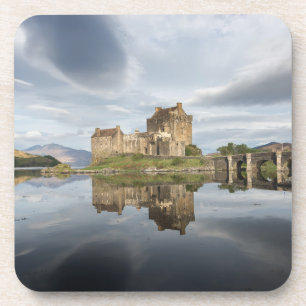 Dessous-de-verre Château d'Eilean Donan avec la réflexion en Ecos