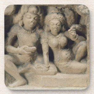 Dessous-de-verre Découpage en pierre des amants appréciant un