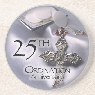 Dessous De Verre En Grès 25e anniversaire de l'ordination Cross Host