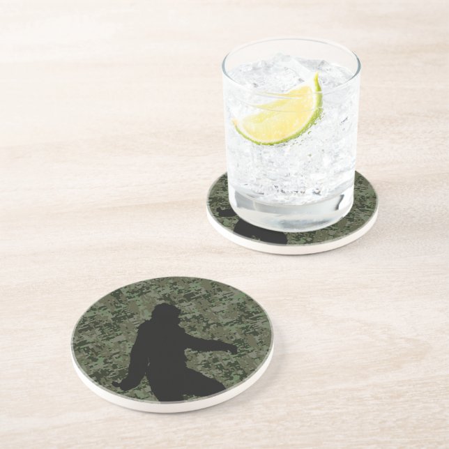 Dessous De Verre En Grès Camouflage numérique en silhouette noire Sasquatch (Côté)