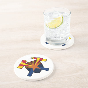 Dessous De Verre En Grès Logo du marteau de pierre du géologue avec drapeau