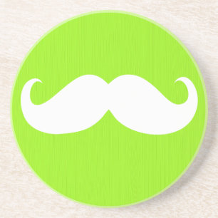 Dessous De Verre En Grès Moustache blanche amusante sur Arrière - plan vert