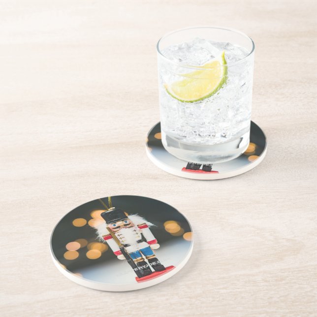 Dessous De Verre En Grès Noël SlipperyJoe nutcracker figurine ornement (Côté)