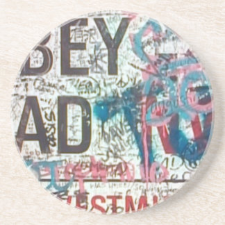 Dessous De Verre En Grès Panneau routier d'abbaye