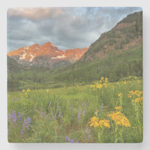 Dessous-de-verre En Pierre Maroon Bells se reflètent dans le lac Maroon calme
