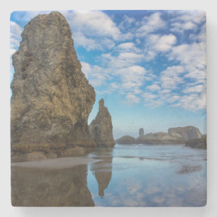 Dessous-de-verre En Pierre Sea Stacks sur la plage de Bandon à Bandon, Oregon