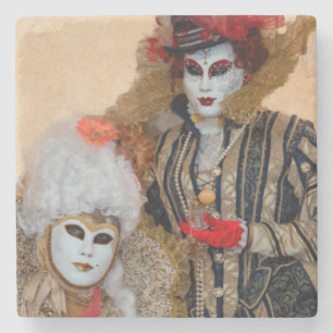 Dessous-de-verre En Pierre Un couple en costume de carnaval à Venise