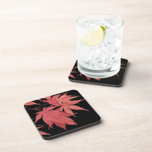 Dessous-de-verre Feuilles rouges de érable japonais sur fond noir