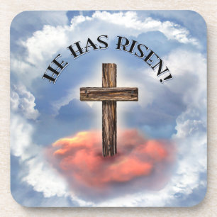 Dessous-de-verre Has Risen Rugged Cross With Clouds