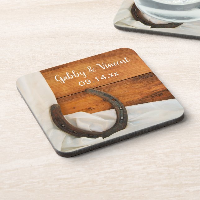 Dessous-de-verre Horseshoe et Satin Country Barn Mariage (Côté gauche)