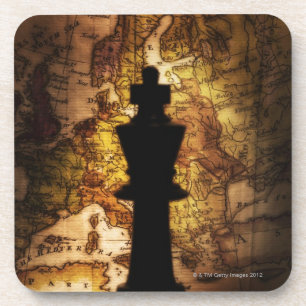 Dessous-de-verre Pièce d'échecs de roi sur la carte de Vieux Mond