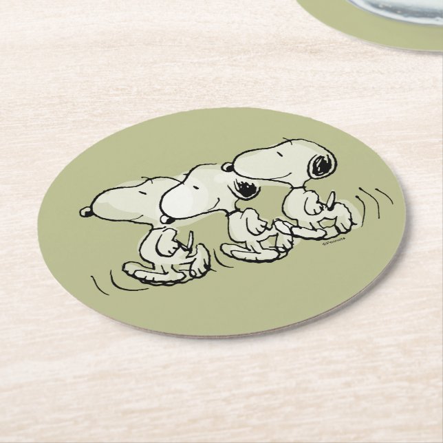 Dessous De Verre Rond cacahuètes | Snoopy Walking Tall (Incliné)