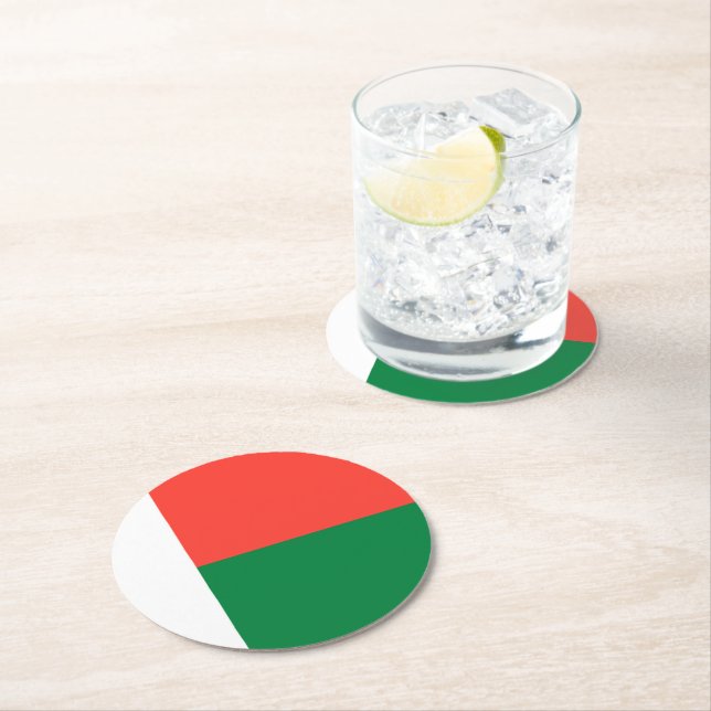 Dessous De Verre Rond Drapeau de Madagascar (En situation)