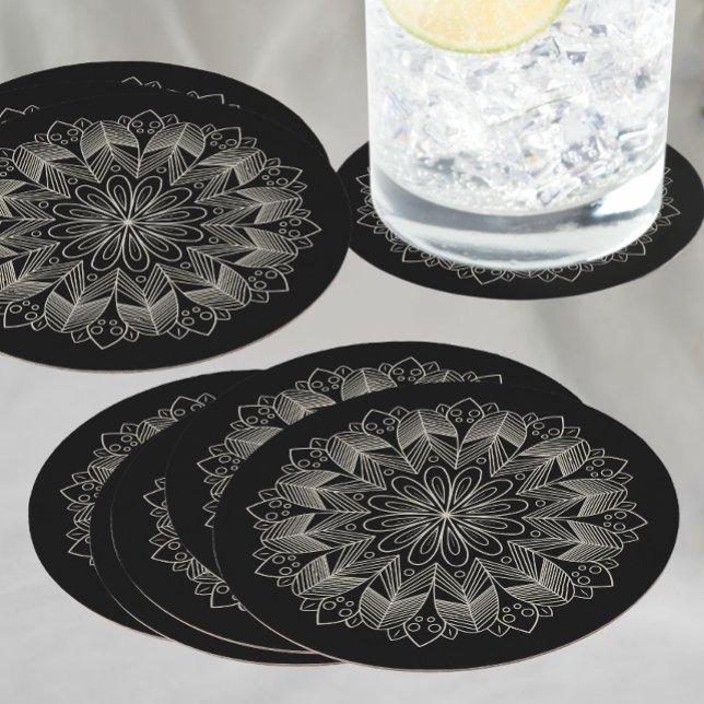 Dessous De Verre Rond Elégant noir Mandala Boho Chic Mariage indien (Créateur téléchargé)