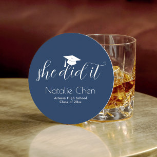 Dessous De Verre Rond Elle l'a fait Moderne Bleu Élégant Diplômée
