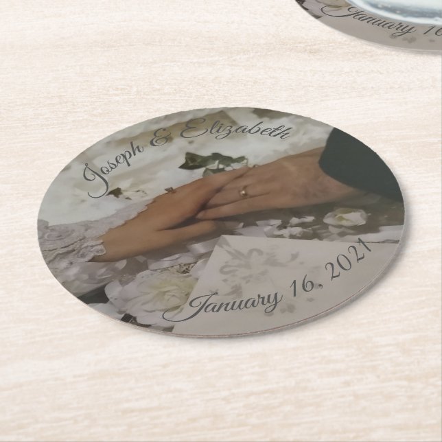 Dessous De Verre Rond Faveurs de mariage photo personnalisables (Incliné)