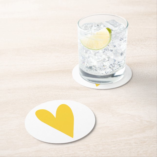 Dessous De Verre Rond Grand Coeur jaune (En situation)