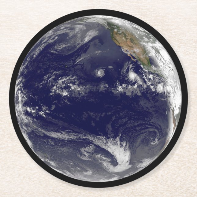 Dessous De Verre Rond Terre Avec Trois Cyclones Tropicaux Dans Le Pacifi (Devant)