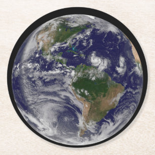 Dessous De Verre Rond Terre Pleine Avec Tempêtes Tropicales Dans L'Atlan