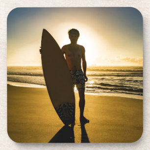 Dessous-de-verre Silhouette surfeuse au lever du soleil