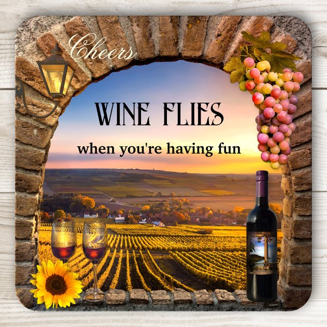 Dessous-de-verre Vin d'art italien d'origine (Italian design coaster with a wine theme and Roman arch with grapes)