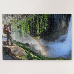 Detail: Vernal Fall Hiker und Regenbogen - Yosemit