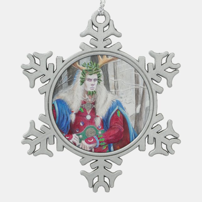 Detailportrait des keltischen Holly King Schneeflocken Zinn-Ornament (Vorderseite)