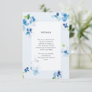 Details zu blauen und zarten Blüten Begleitkarte