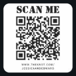 Details zum Hochzeitsszenario mit benutzerdefinier Quadratischer Aufkleber<br><div class="desc">Entworfen für Paare,  die die Einfachheit der modernen Ästhetik schätzen. Die Verwendung eines QR-Codes ermöglicht es Ihren Gästen,  detaillierte Informationen über Ihre Hochzeit zu erhalten,  während das schwarze und minimale Design eine Touch von Klasse hinzufügt.</div>