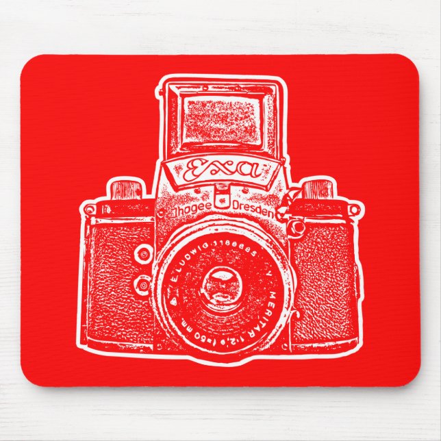 Deutsche Riesenkamera - rot und weiß Mousepad (Vorne)