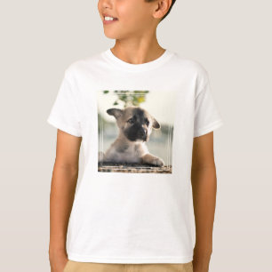 Deutscher Hirtenwelpe über Lecke T-Shirt