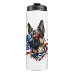 Deutscher Schäferhund mit amerikanischer Flagge I Thermosbecher