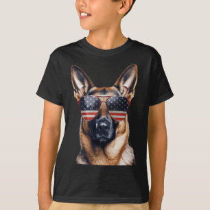 Deutscher Schäferhund mit der Flagge der USA Unabh T-Shirt