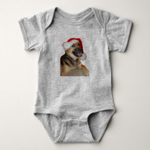 Deutscher Schäferhund mit einem Weihnachtshut Baby Strampler