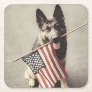 Deutscher Schäferhund mit US-Flagge Rechteckiger Pappuntersetzer