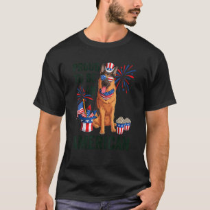 Deutscher Schäferhund Stolz, ein Amerikaner am 4. T-Shirt