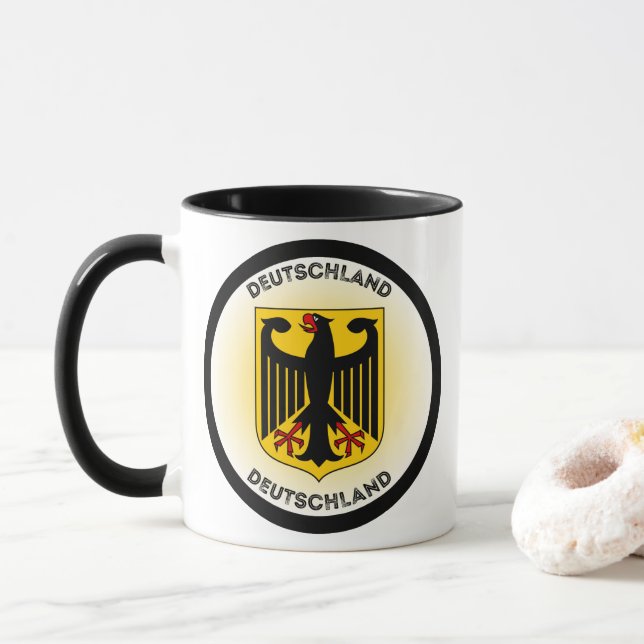 Deutsches Erbe-Emblem Tasse (Mit Donut)