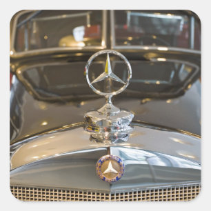Deutschland, Baden-Württemberg, Stuttgart. Mercede Quadratischer Aufkleber
