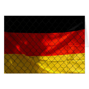 Deutschland - Fahne hinter Kettenverbindungszaun